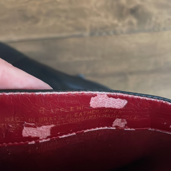 Kenneth Cole Reaction skinny heel boots - Picture 4 of 5